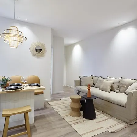 Apartment Le Marais Beaubourg By Prestige